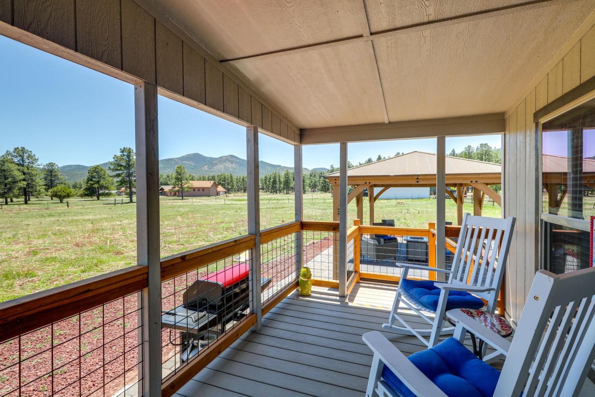 Williams Home With Fire Pit And Mountain Views! 외부 사진